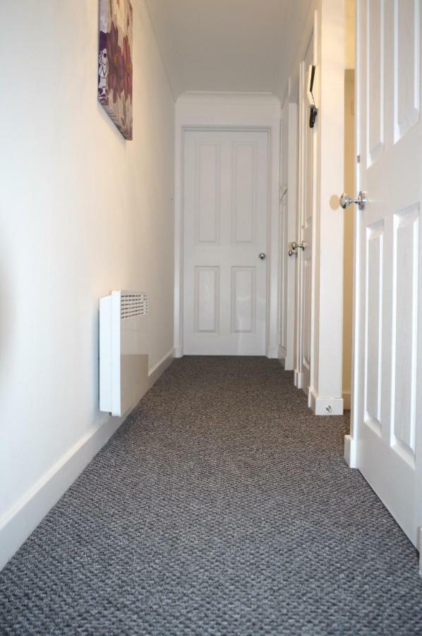 Perth Holiday Lets Apartment Exterior photo